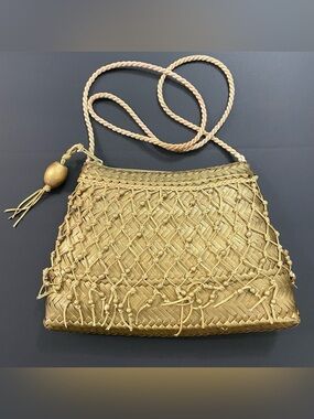 Vintage Vanessa Woven Straw Handbag Gold Macrame Netted Bead Boho Cottagecore